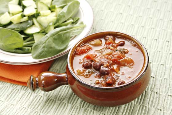 Vegan chili with salad